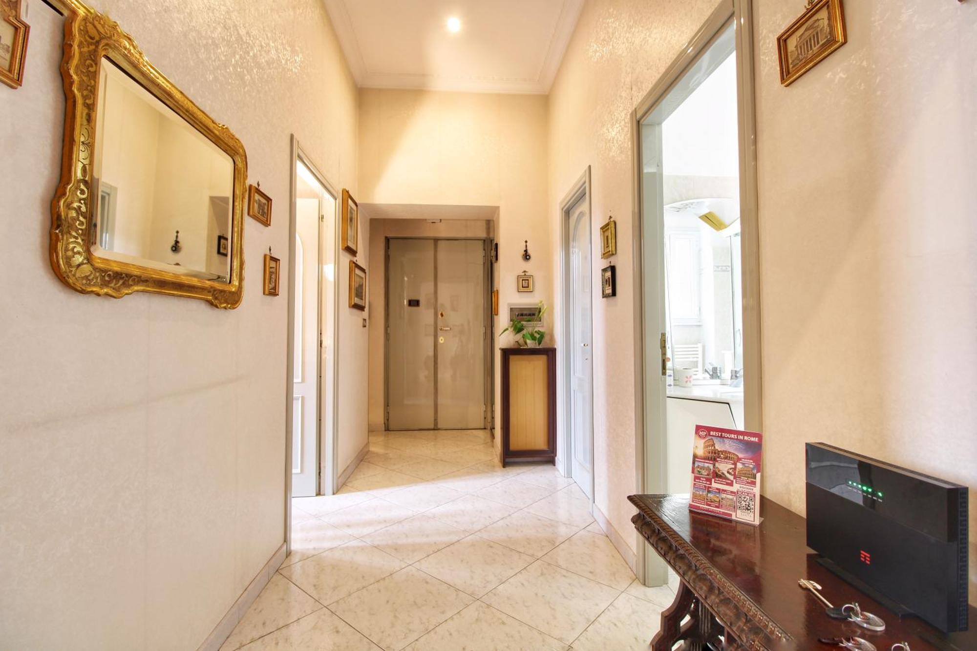 Garibaldi Apartment In Trastevere By Yourhost Rome Bagian luar foto